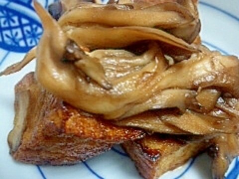 厚揚げと舞茸の炒め物